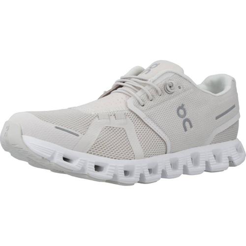 On Running Cloud 5 Colour Beige