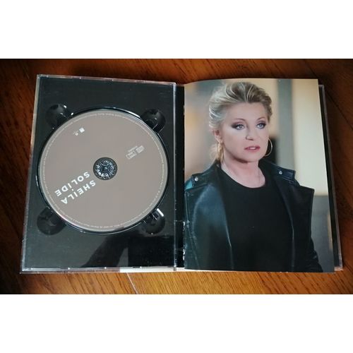 Coffret Livre Cd + Dvd Sheila " Solide " 10 Titres De 2012 + Interview + Clips ,Format 14cm/19cm