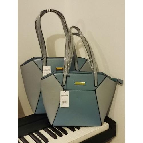 Sac à Main double Femme en Cuir Bleu - Torrente : Élégance et Polyvalence, Sac Haut de Gamme avec Bandoulière Ajustable, Idéal pour Toutes Occasions, Design Raffiné et Finitions de Qualité