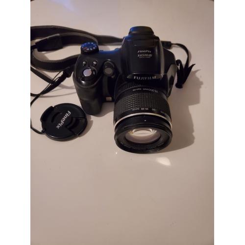 Fujifilm FinePix S6500 Bridge 6.3 mpix Zoom Optique 10.7X noir