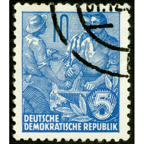 Timbre Oblitéré Deutsche Demokratische Republik, 10
