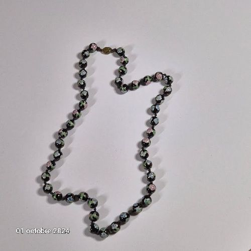 Pièce Rare, Collier En Perles En Émail Cloisonné Pékin 1960,