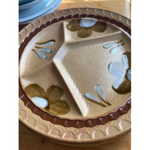 Assiettes À Fondu En Grès