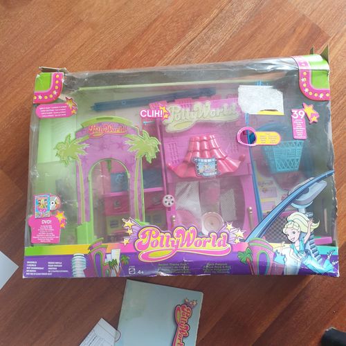 Polly Pocket Pollyworld Rockin' 2006 Parc À Thème Et Scène Rose Play House Lumières, Le Tout En Parfait État, Sans Le Dvd Et Boite Non Complète, Et Dans Sa Boite D'origine