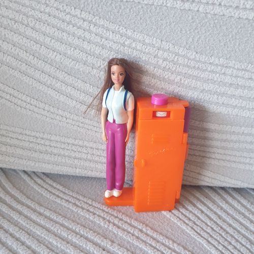 Barbie, Teresa Avec Boite Postal, Papier, Crayon, Mcdonalds Mattel, Collection Macdo, 2000 Vintage, En Très Bon État