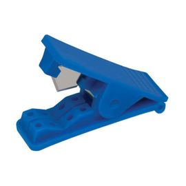 Coupe pour tube drip aqua control