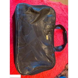VALISE à MAIN SOUPLE ET PLATE EN CUIR DE MOUTON