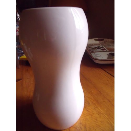 vase rose