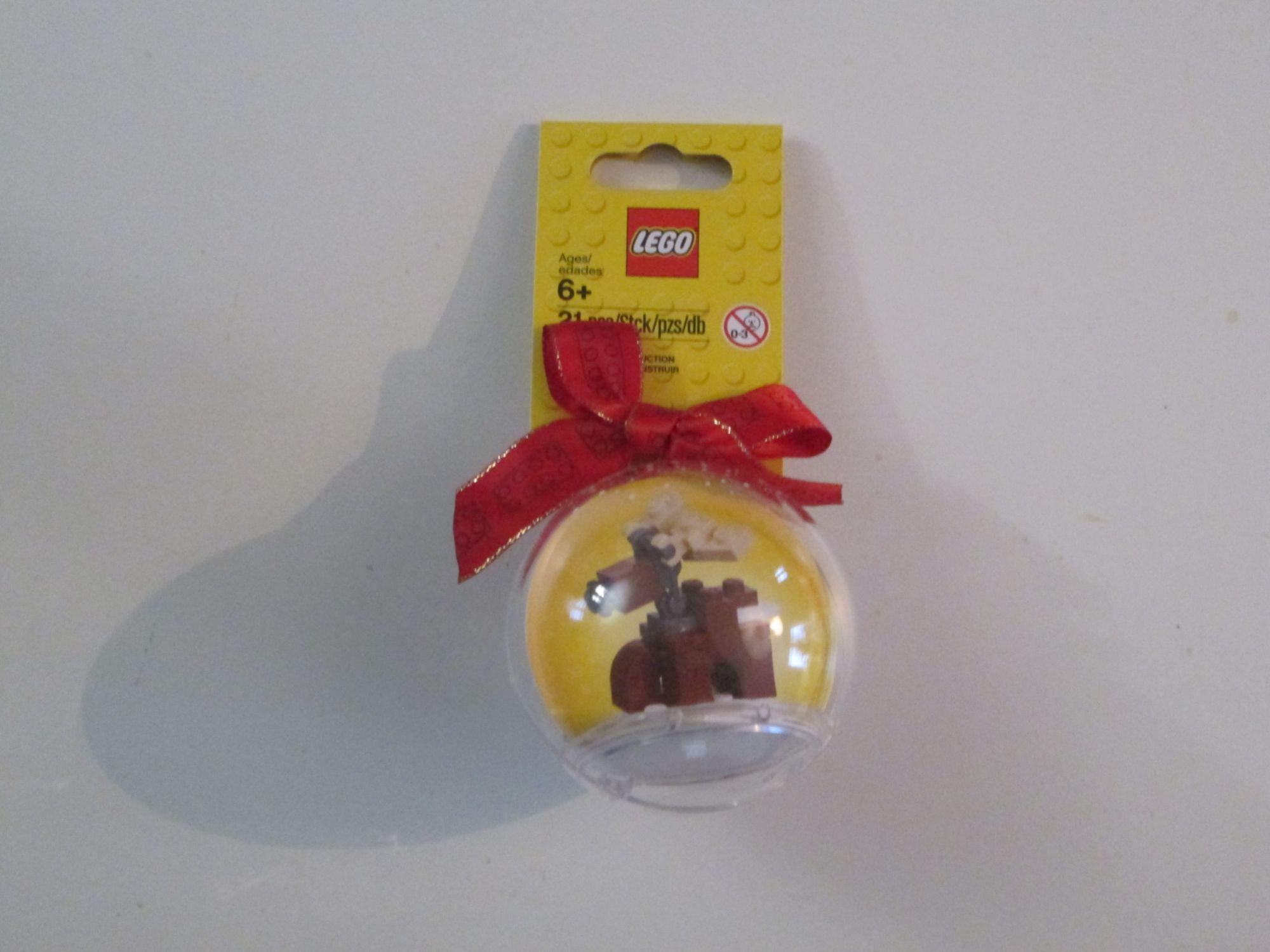 Des boules de Noël LEGO