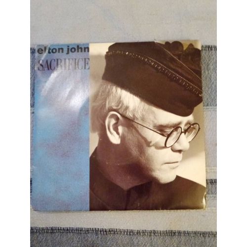 Vinyle 45 Tours De Elton John, Sacrifice.