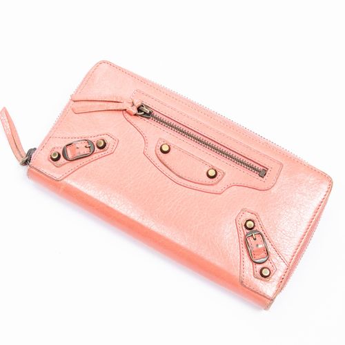 Classic Zip Around Wallet