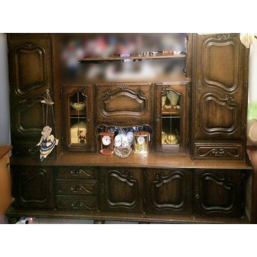 Grand Buffet De Salon