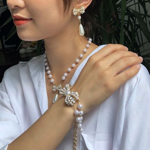 Costume Perle Diamant Boucles D'oreilles Collier Bracelet