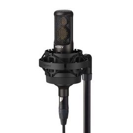 C100