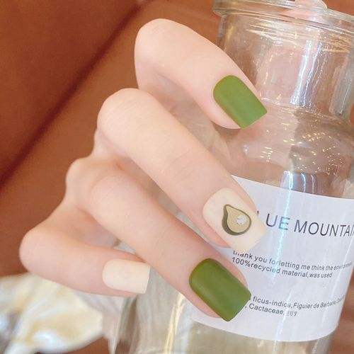 ?72 Pièces Faux Ongles?Thé Au Lait D'été Patch De Manucure Vert Avocat Ultra-Mince Et Mignon Produits Finis De Manucure Moyenne Et Longue Tenue 