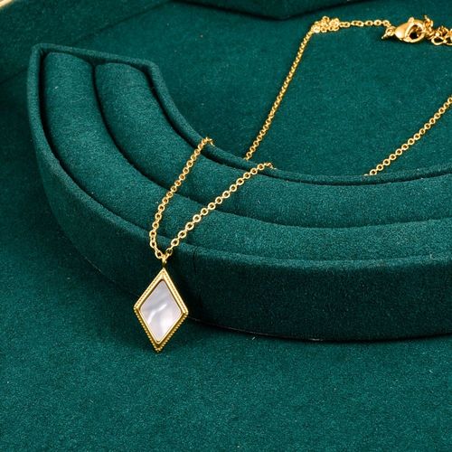 Bijoux Femme Léger Diamant De Luxe Géométrie Pièce Carrée Coquille Blanche Nacre Collier Chaîne