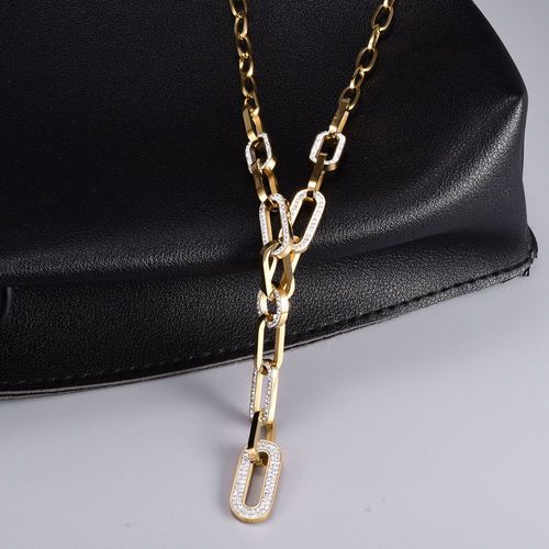 Collier Rectangulaire En Diamant
