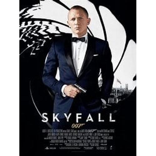 Affiche De Cinéma Pliée (120x160cm) Skyfall De Sam Mendes Avec Daniel Craig