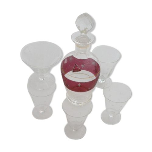 Service A Liqueur Compos Daposune Carafe Et De 5 Verres Avec Des Etoiles Ciseles Bouchon En Forme De Coeur A Facettes Vintage 1950 Transparent