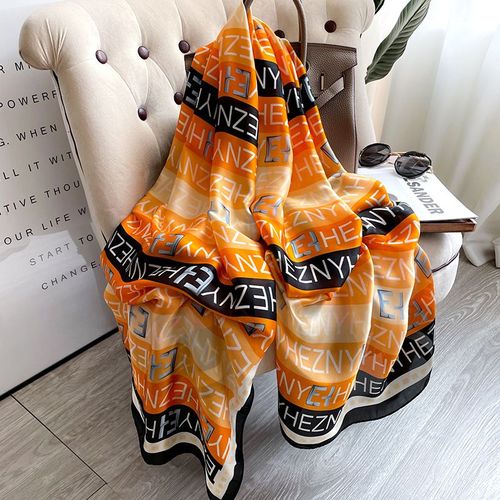 2022 Foulard En Soie Châle Sarong Pour Femmes Foulard En Soie Monogramme #Lvg2566