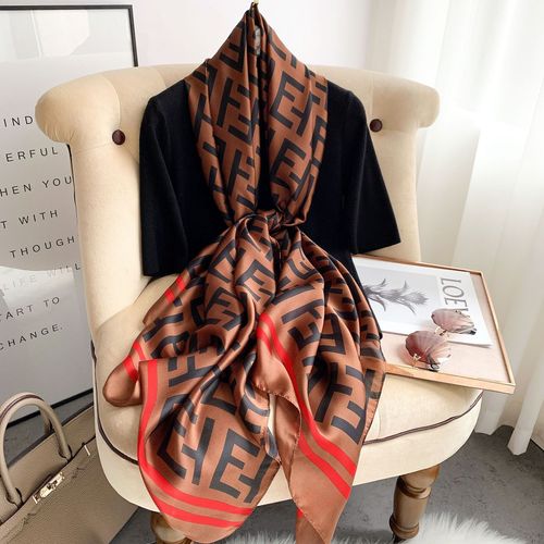 Faux Foulard En Soie Pour Femmes Dans La Rue Foulard De Protection Solaire Châle Généreux Pour Femmes #Lvg3411