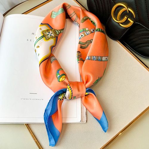 Petit Foulard Carré Impression Féminine Multifonctionnelle Simulation Soie Protection Solaire Châle Foulard En Soie #Lvg4556