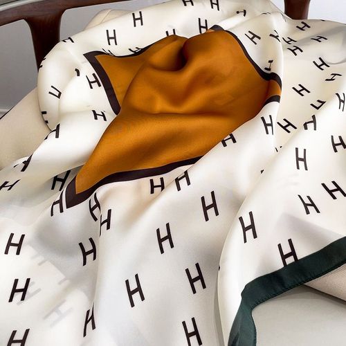 Petit Foulard En Soie Simulée Décoratif Chaud Petit Foulard En Soie Foulard Femmes #Lvg4654
