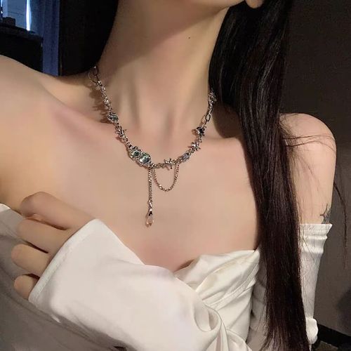 Pierre De Lune Épines Collier Femme Été Doux Cool Opale Épice Fille Gland Clavicule Chaîne Lvn464
