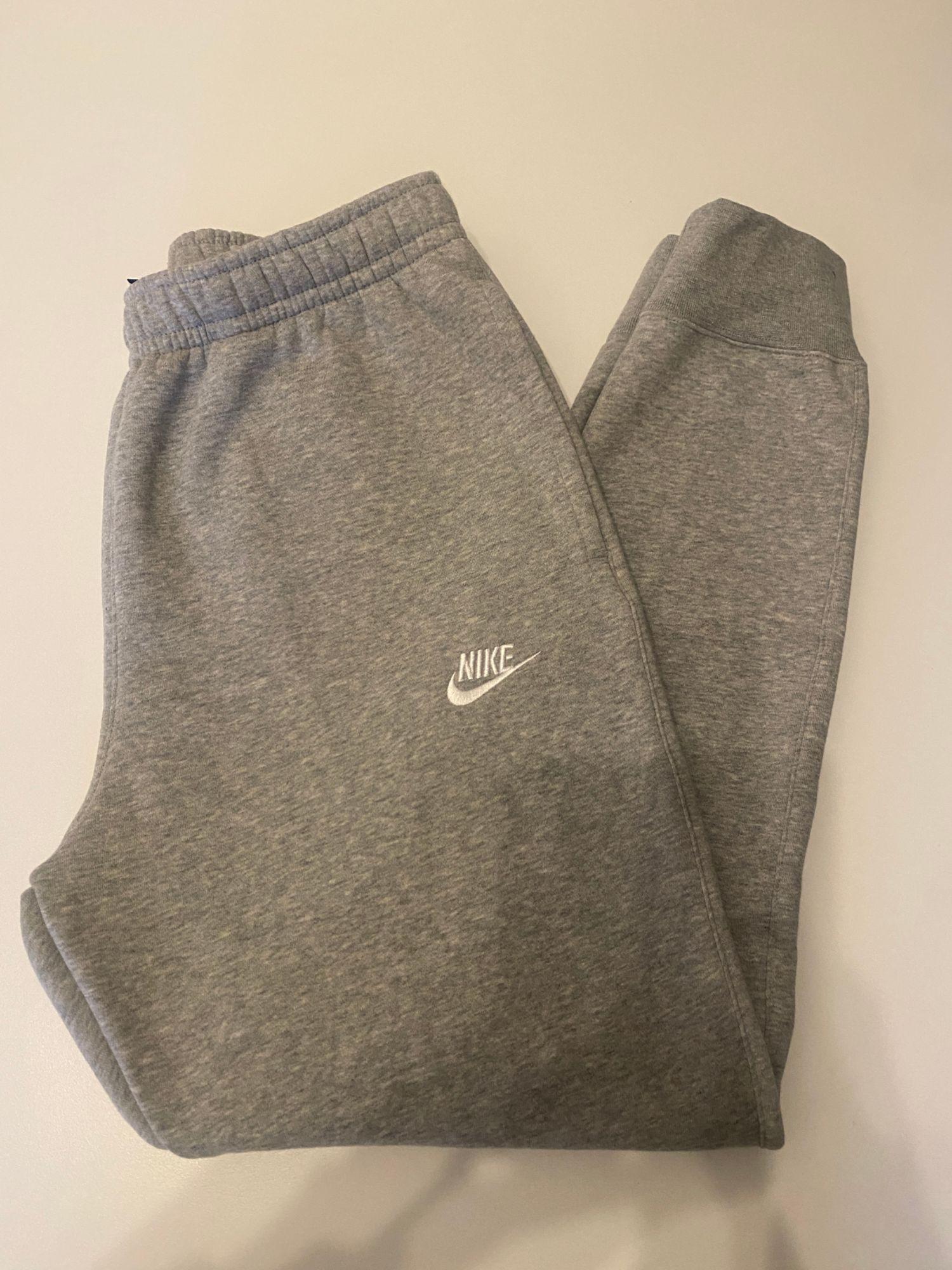Bas de jogging Nike homme gris neuf taille M avec étiquette
