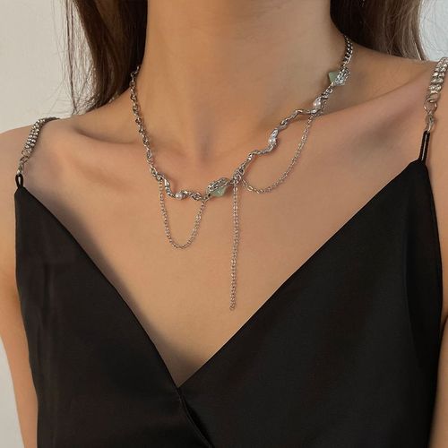 Nouvelle Chaîne De Clavicule Ins De Style Chinois Pour Femmes Avec Collier Carré Vert Pompon Lvn1907