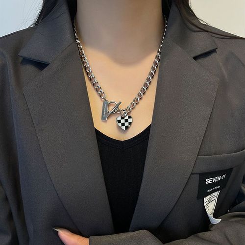 Sweet And Cool Checkerboard Love Collier En Acier Au Titane Pour Femmes Ins Hip Hop Sweater Sweater Chain Lvn1987