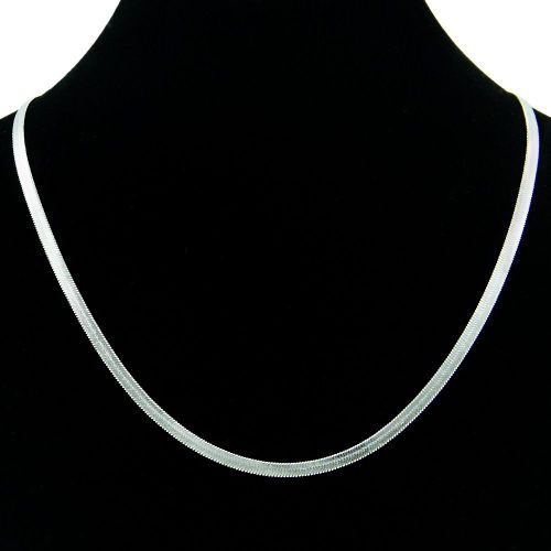 Collier En Os De Serpent Plat Étroit Collier En Acier Au Titane Pour Femme Sweet Cool Blade Chain Necklace Lvn2823