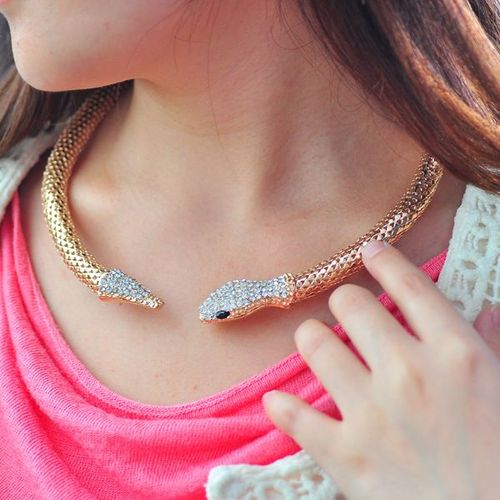Collier Vintage Discothèque Haute Qualité Alliage Diamant Serpent Clavicule Chaîne Cou Lvn3154
