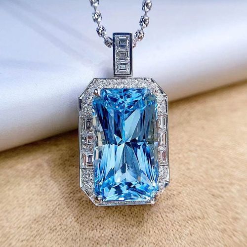 Emerald Cut Imitation Aigue-Marine Pendentif Bijoux Santa Maria Topaz Blue Color Treasure No Matter Collier Lvn3900