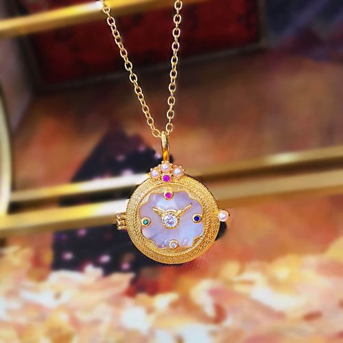 Montre De Poche Artisanale Dessinée À La Main Collier Perle Couleur Naturelle Coquille Horloge Pendentif Pendentif Lvn3963
