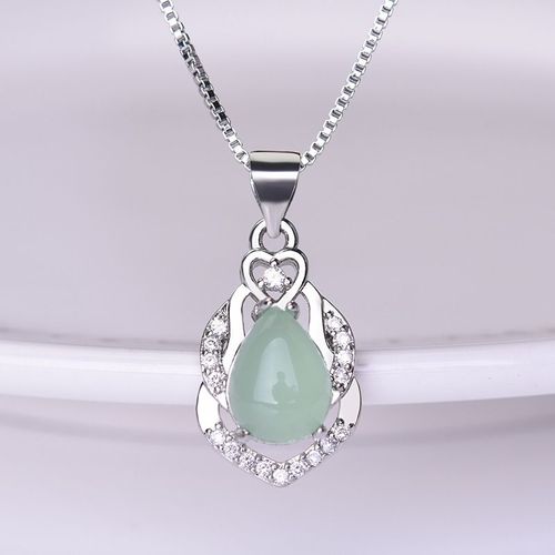 Pendentif Jade Femme Émeraude Couleur Claire Pendentif Calcédoine Goutte D'eau En Forme De Poire S925 Collier Plaqué Argent Plein De Diamants Chaîne Clavicule Zircon Lvn3958