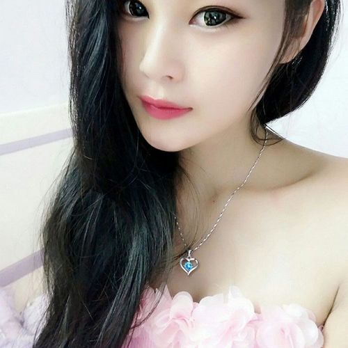 Collier Femme Petite Clavicule Fraîche Chaîne Diamant Bleu Pendentif En Forme De Coeur Lvn4966