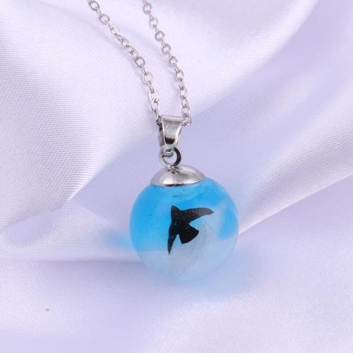 Travaux Faits À La Main Créatifs Sen Department Bleu Ciel Et Nuages Blancs Collier Sphérique Résine De Verre Pendentif Bricolage Lvn6454
