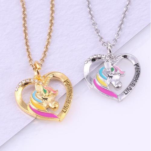 Unicom Licorne Pégase Collier Pendentif Coeur Coloré Poney Lvn6457