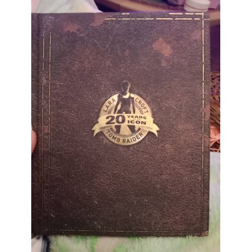 Coffret Livre Jeu Ps4 - Rise Of The Tomb Raider - Lara Croft