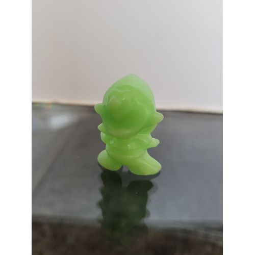 Figurine Kinder 2009 "Créatures Fantastique" Lutin Vert 3,5 Cm