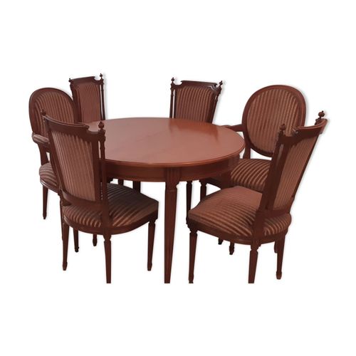 Ensemble Table Ronde Deux Fauteuils Et Quatre Chaises Bois