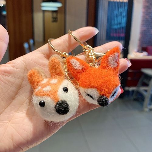 2pcs Porte-Clés En Feutre De Laine Bricolage Femme Poupée En Peluche Grenouille Petit Pendentif Couple Panda Pendentif