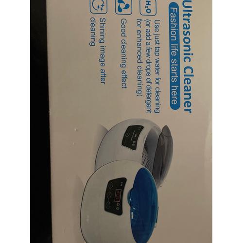 Ultrasonic cleaner