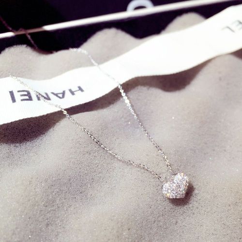 Rose Platine Super Flash Diamond Heart Clavicule Collier Style Féminin Pendentif Lfv540