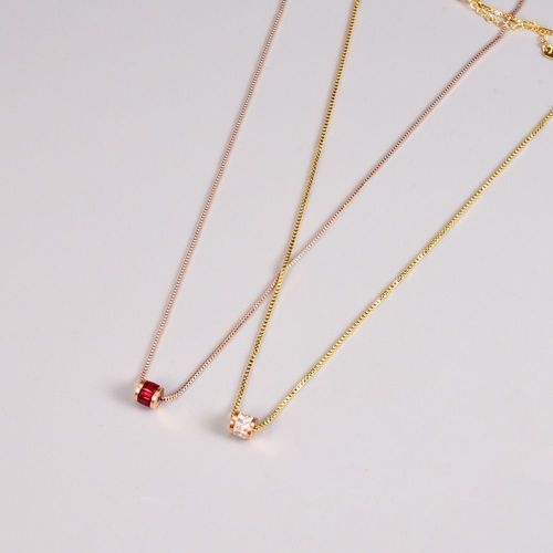 Accessoires Ronds En Or Rose Avec Collier En Diamant Mini Collier Claviculaire Lfv1638