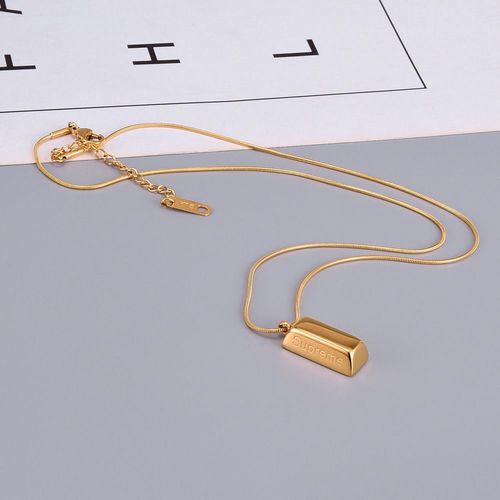 Chaîne Claviculaire Os De Serpent Petit Collier Carré Bijoux En Or Coloré Pour Femmes Lfv1845