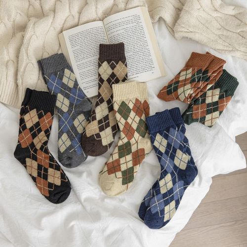 Chaussettes En Laine À Carreaux De Diamant Chaussettes Brunes Rembourrées Et Épaissies Pour Femmes Chaussettes Mi-Mollet Pour Garder La Chaleur.[5 Paires Au Hasard]