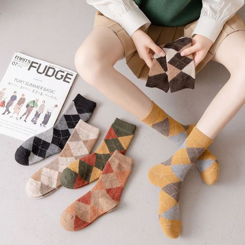 Chaussettes En Laine Pour Femmes Grand Losange À Carreaux Chaussettes Mi-Cuisses Pour Femmes Chaudes Chaussettes Épaissies Pour Femmes[5 Paires Au Hasard]