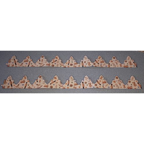 Lot De Deux Couronnes Des Rois Collection Jouets Vintage (1 Pour Le Roi Et 1 Pour La Reine)